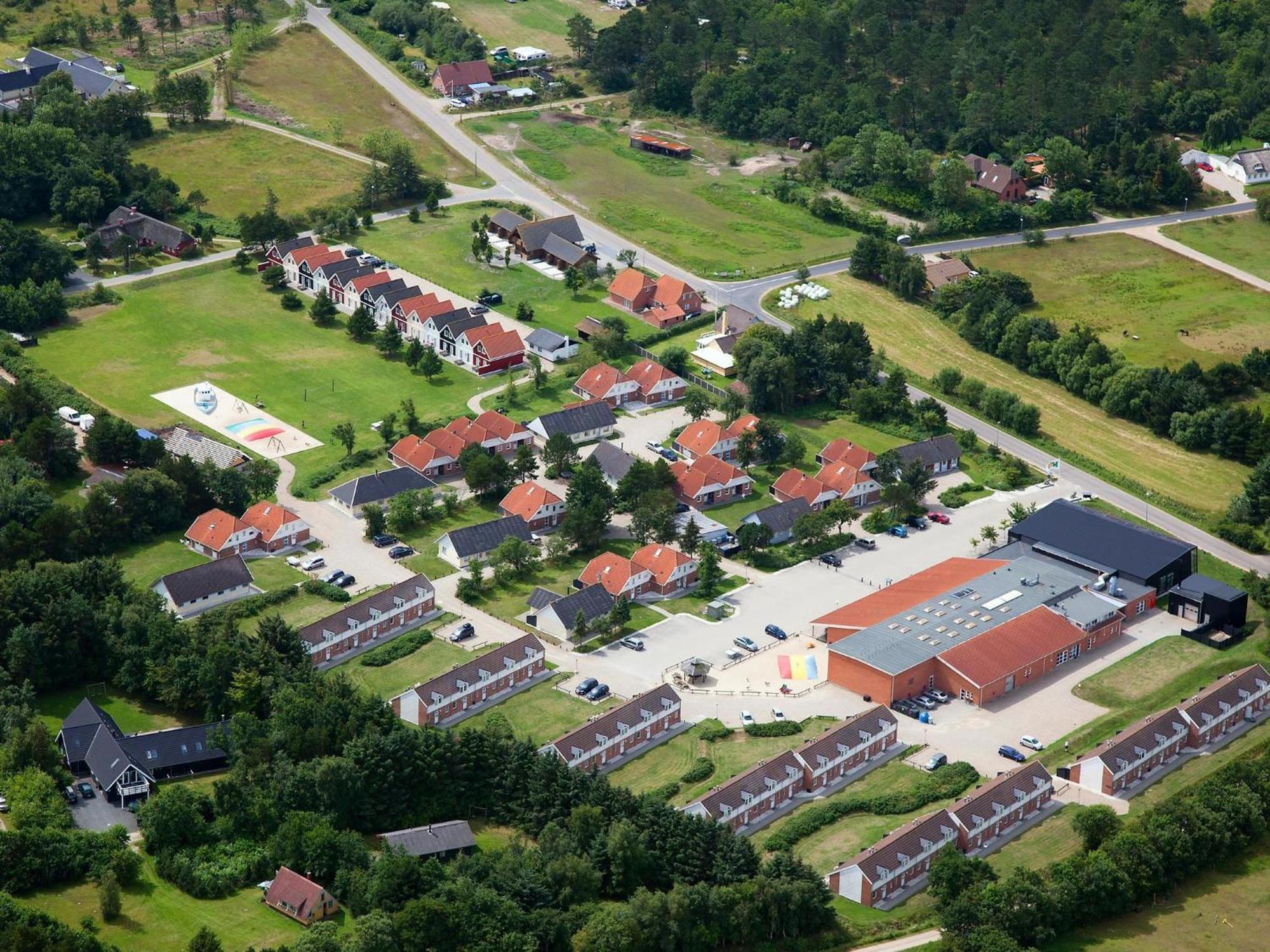 6 Person Holiday Home On A Holiday Park In Bl Vand Blåvand Exterior foto